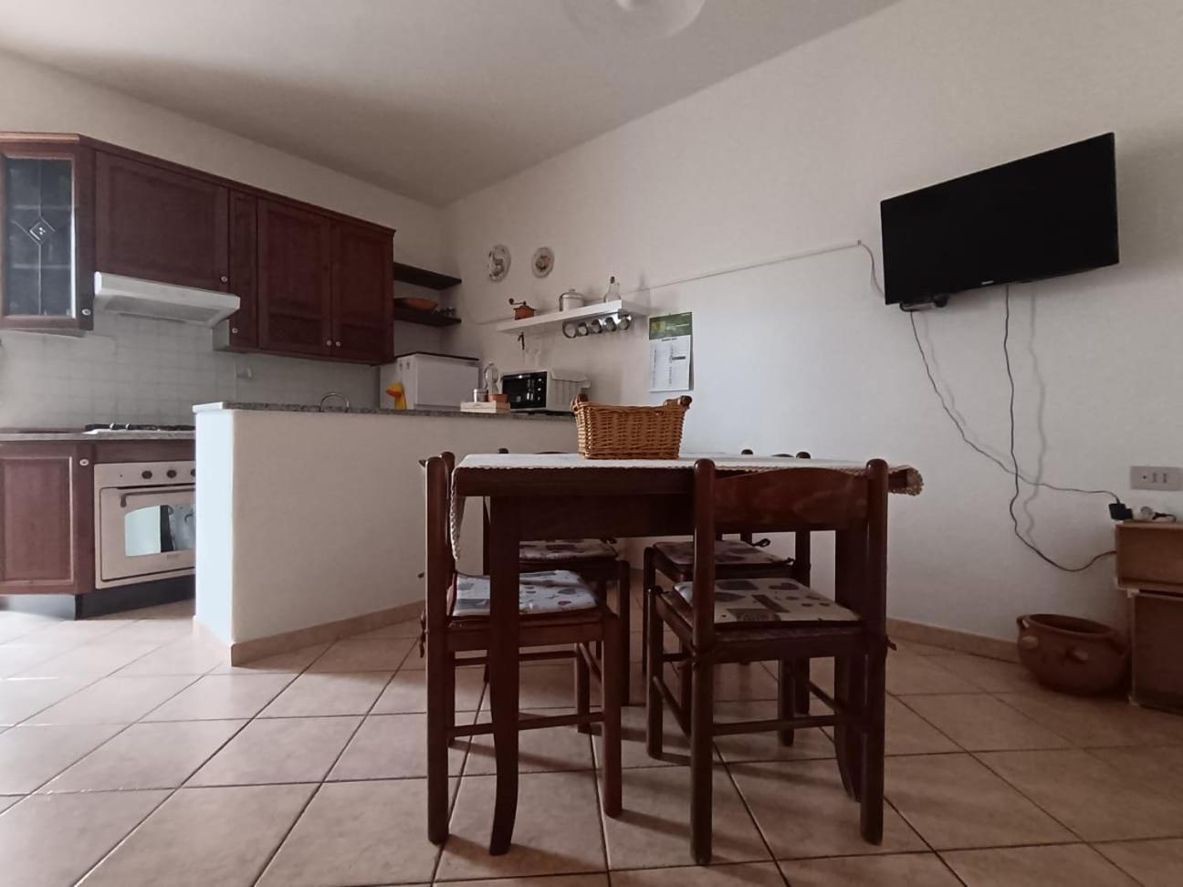 Piccione Marittimo Appartamento Vicinanze Mare ลีวอร์โน ภายนอก รูปภาพ